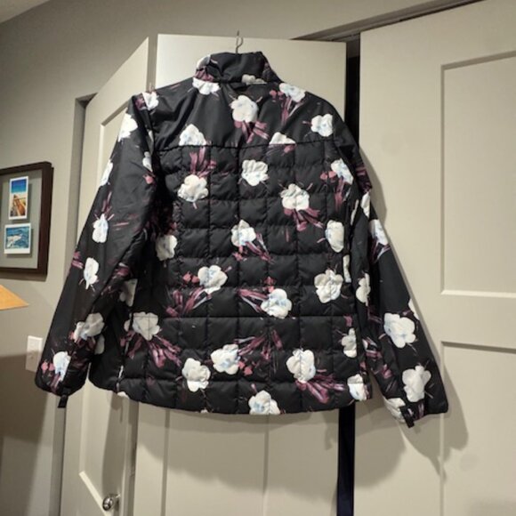 The North Face Women’s ThermoBall Snow Triclimate 3-in-1 XL Jacket - Picture 7 of 10